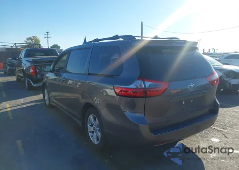 2020 Toyota Sienna Le from USA, damaged, VIN 5TDKZ3DC8LS046519